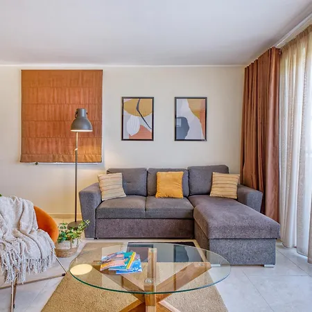 Valley Penthouse With Sea View In Balluta 아파트 Saint Julian's