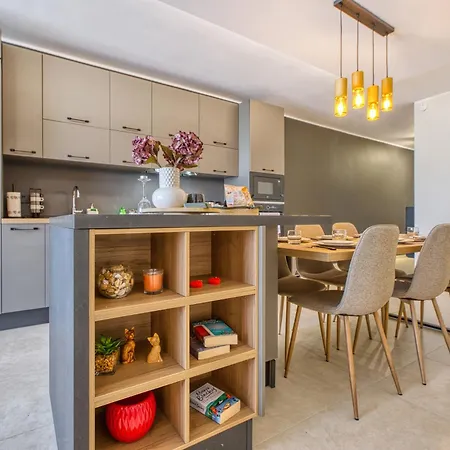 Timeless Valley Penthouse In Balluta Bay * Saint Julian's