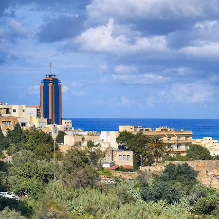 דירה Valley Penthouse With Sea View In Balluta Saint Julian's