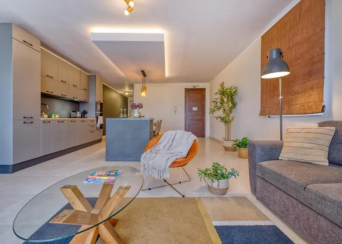 Valley Penthouse With Sea View In Balluta Lejlighed Saint Julian's