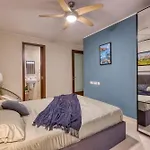 شقة Valley Penthouse With Sea View In Balluta سانت جوليان